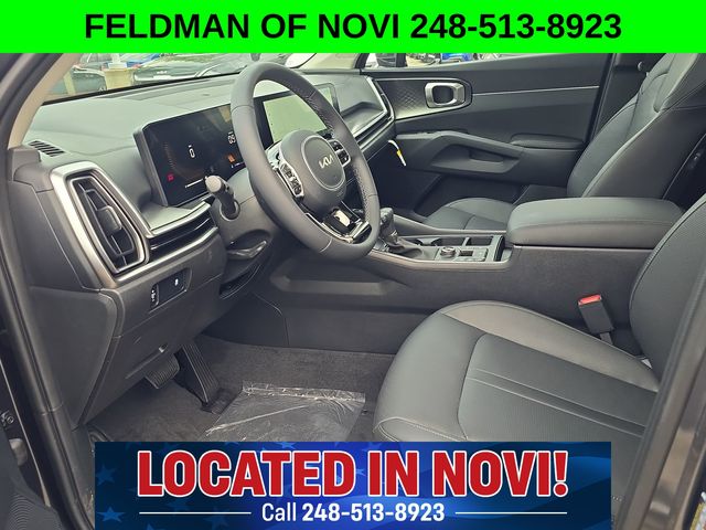 Vehicle image 10 of 28
