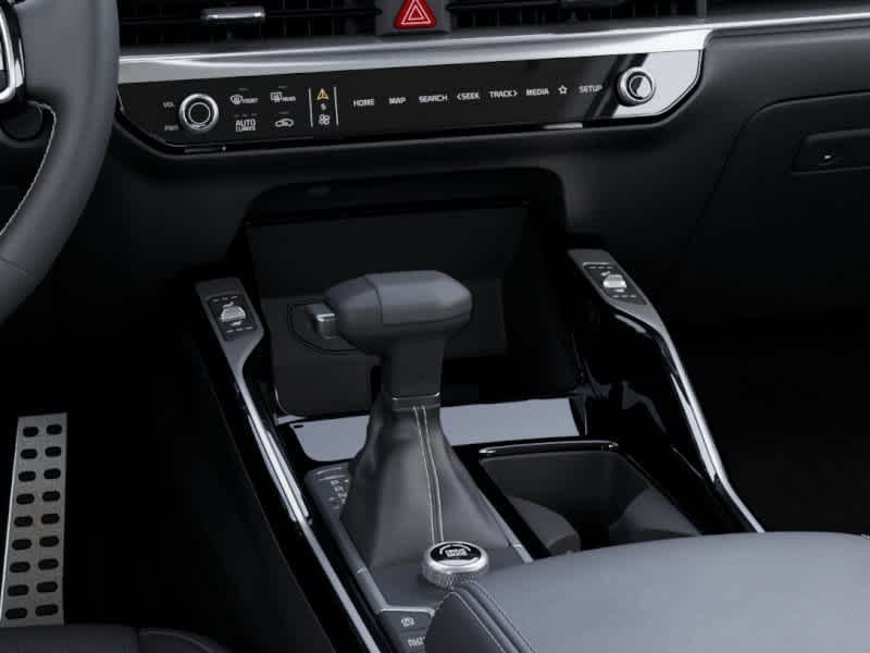 Vehicle image 23 of 27