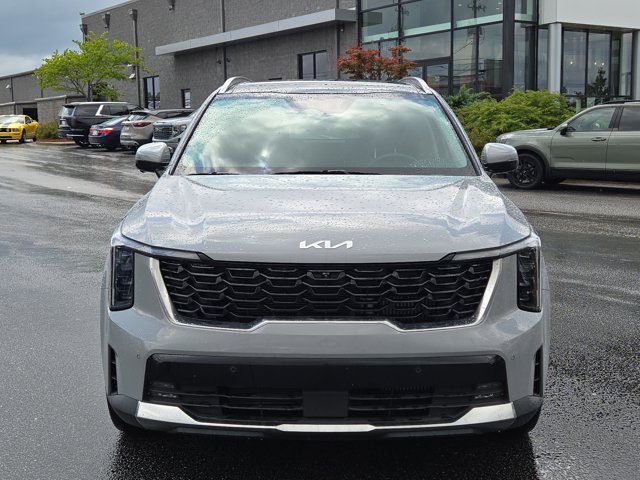 Vehicle image 2 of 31