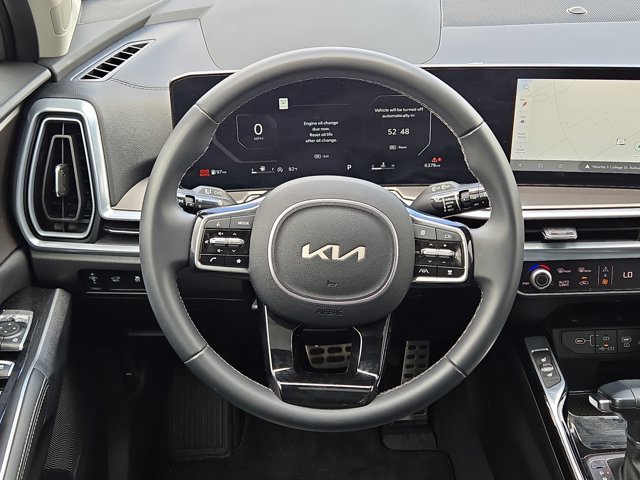Vehicle image 18 of 31
