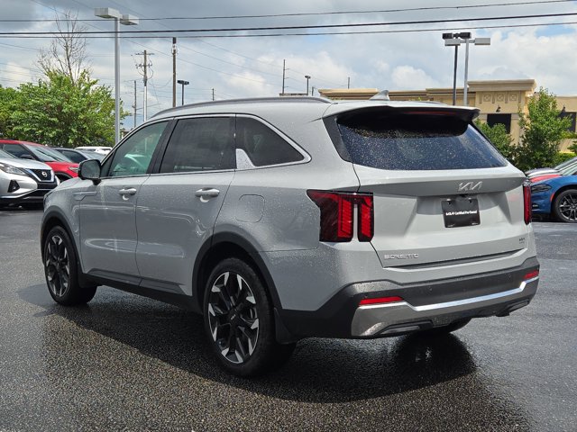 Vehicle image 9 of 31