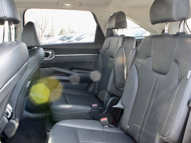 2024 Kia Sorento SX Image 11 of 22
