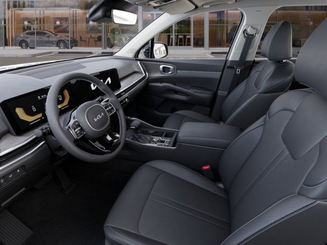 Vehicle image 18 of 46