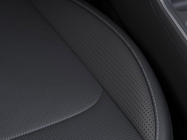 Vehicle image 25 of 46