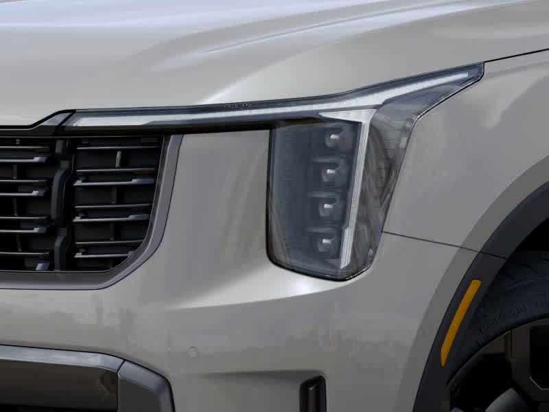 Vehicle image 11 of 27