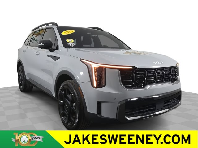 Vehicle image 4 of 37