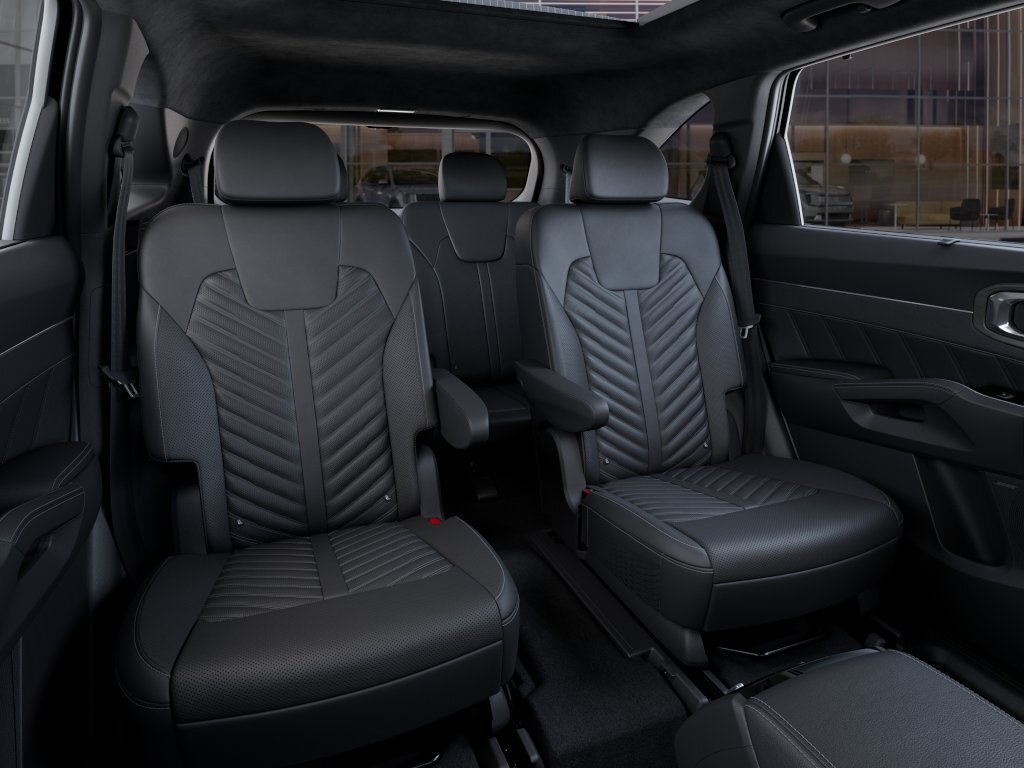 Vehicle image 12 of 30
