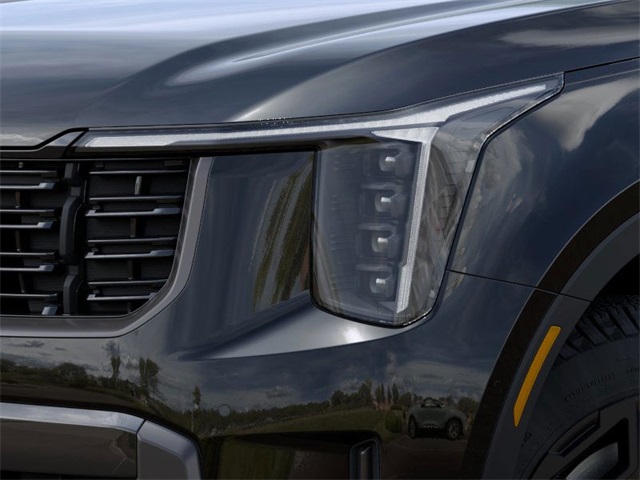 Vehicle image 11 of 27