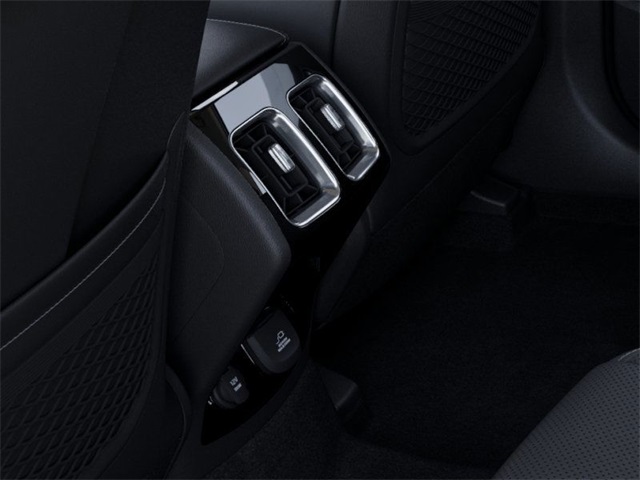 Vehicle image 26 of 27