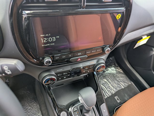 Vehicle image 20 of 31