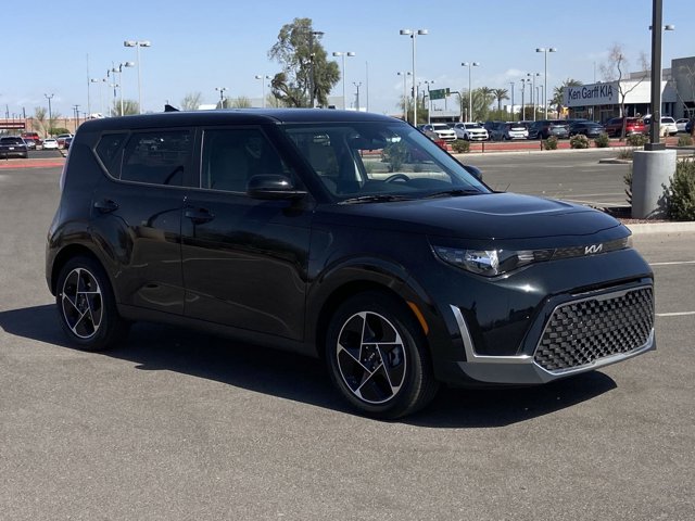 Vehicle image 5 of 33