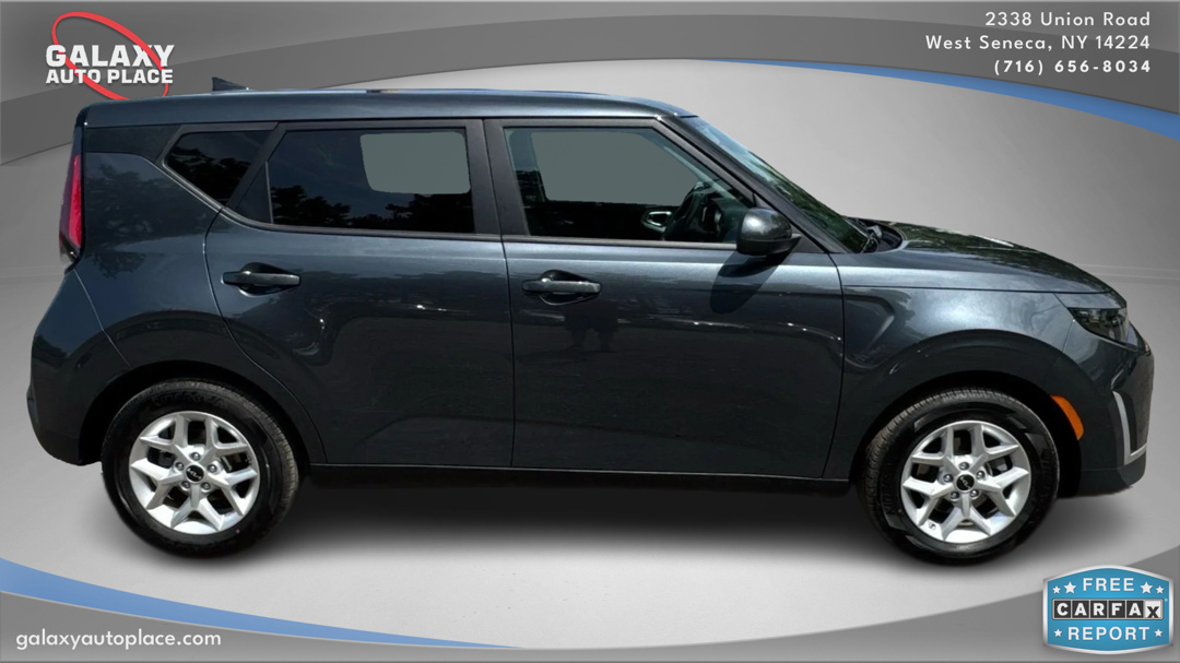 Vehicle image 4 of 26