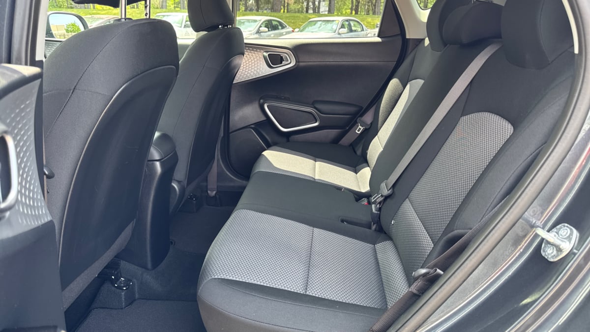 Vehicle image 12 of 26