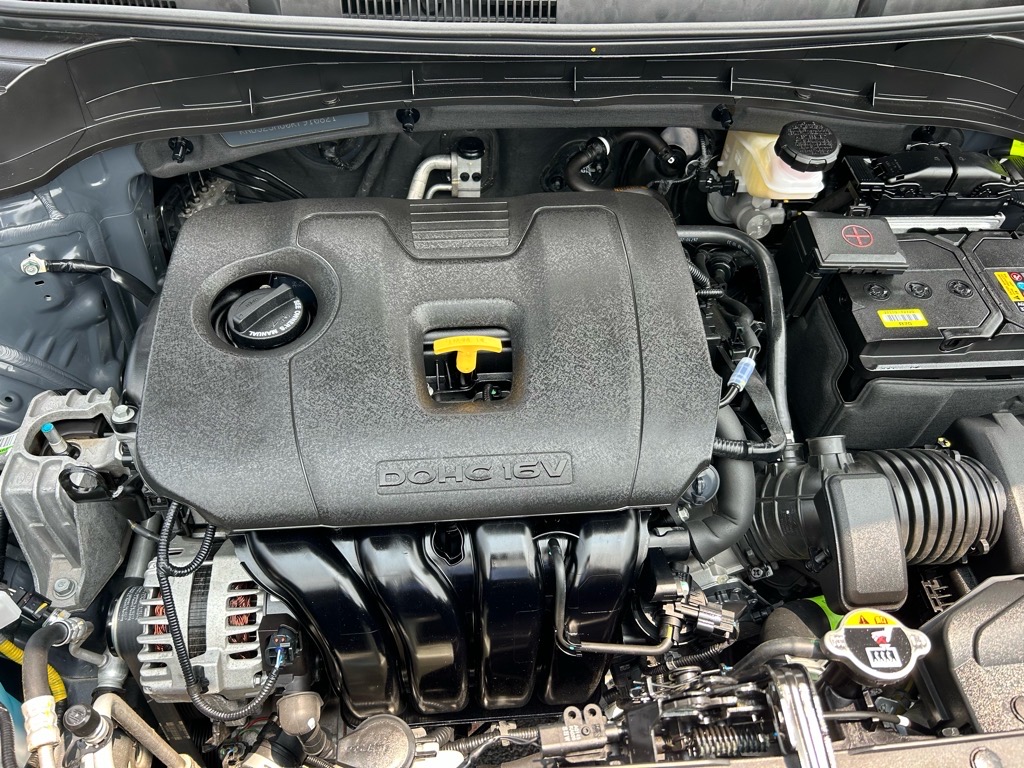 Vehicle image 33 of 34