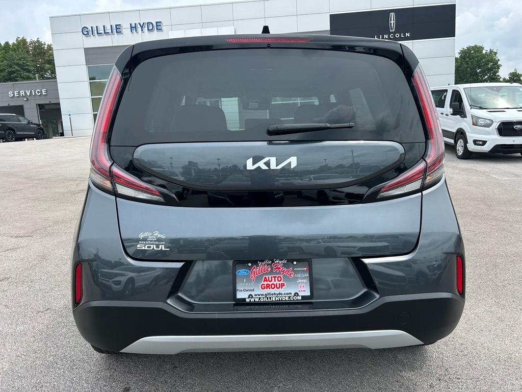 Vehicle image 6 of 34