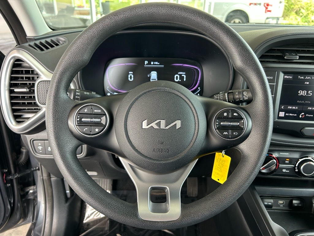 Vehicle image 15 of 34