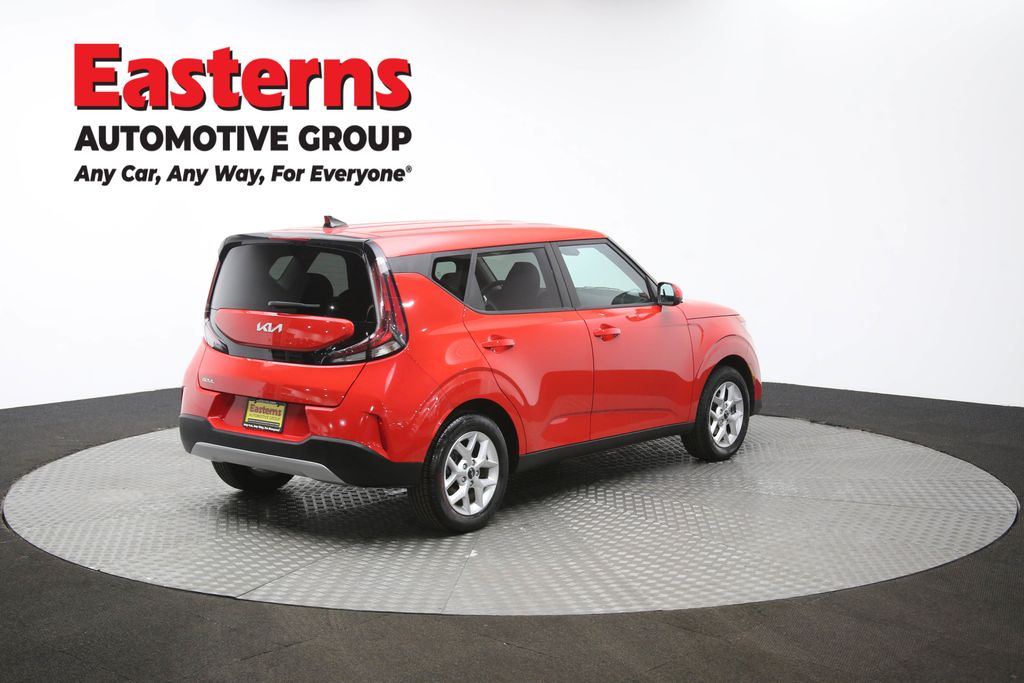 2024 Kia Soul LX Image 20 of 64