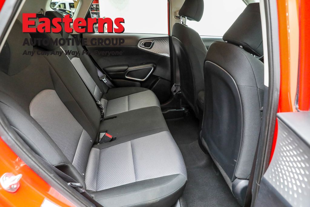 2024 Kia Soul LX Image 44 of 64