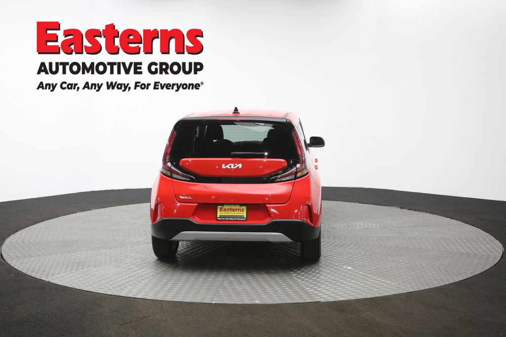 2024 Kia Soul LX Image 30 of 64