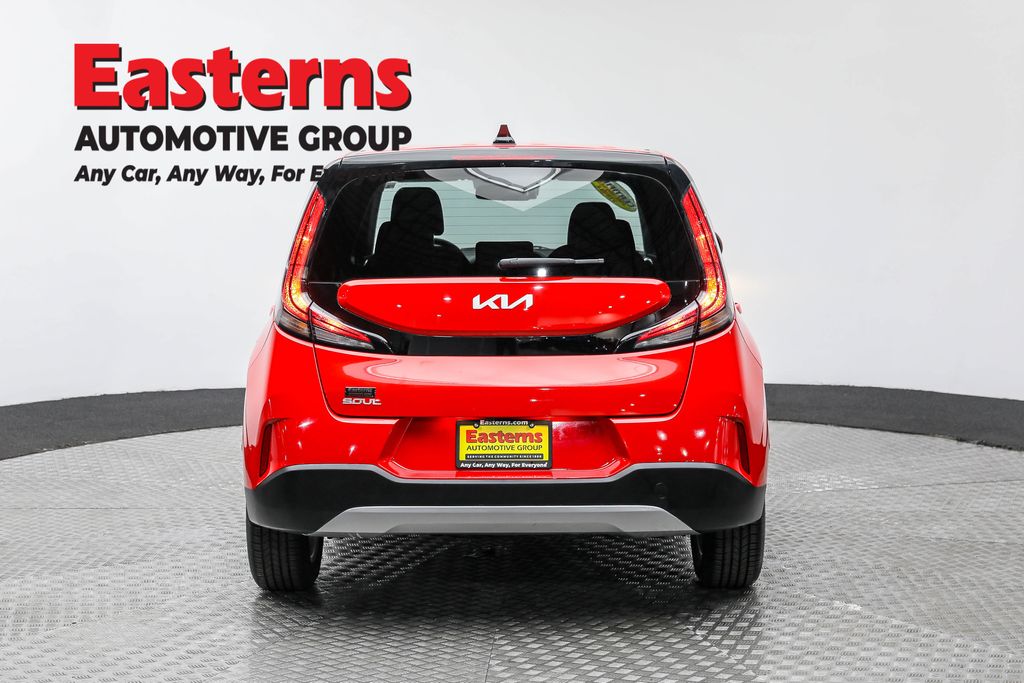 2024 Kia Soul LX Image 27 of 64