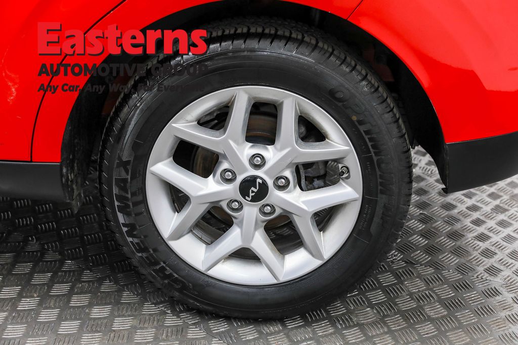 2024 Kia Soul LX Image 42 of 64