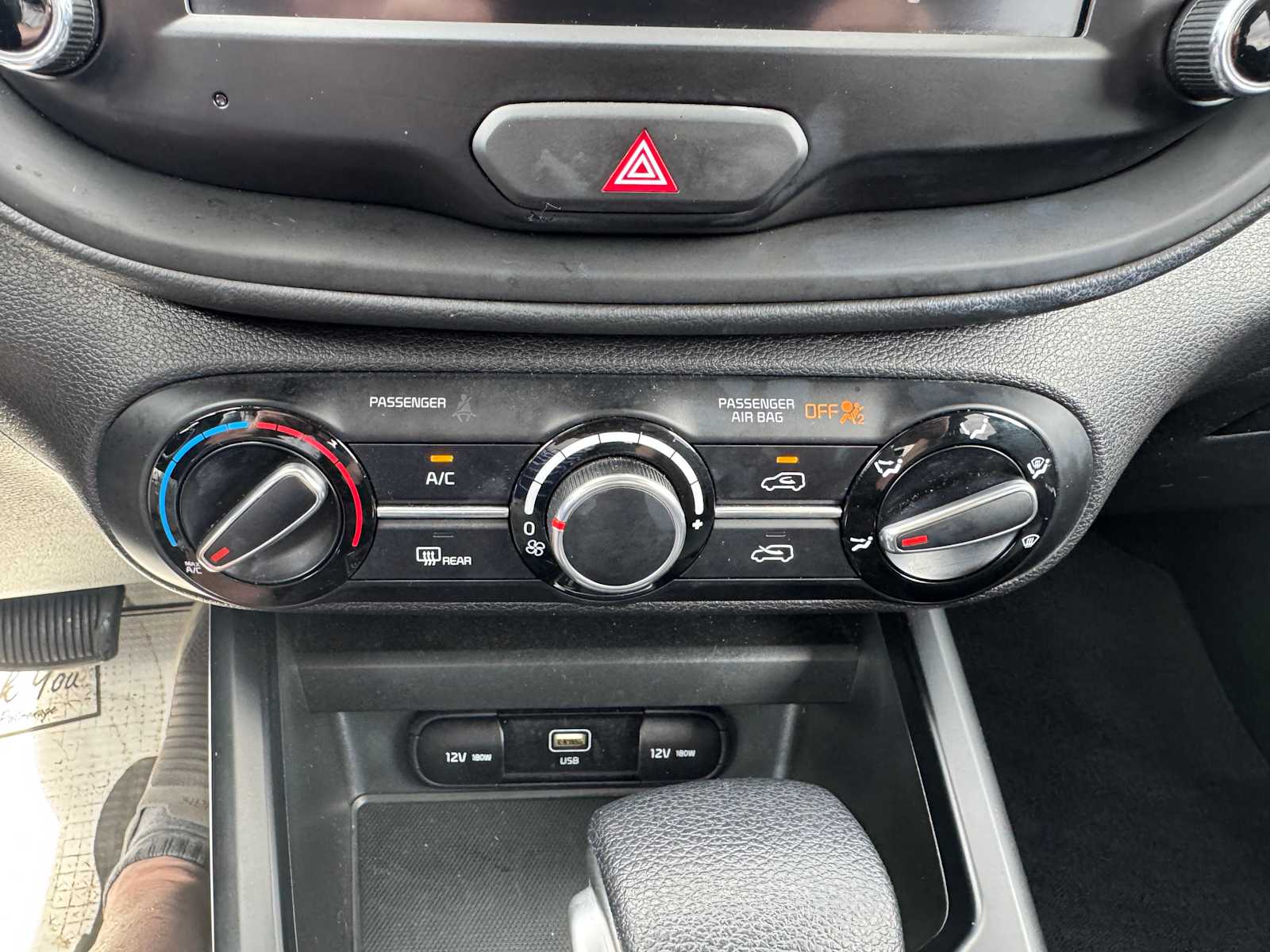 Vehicle image 20 of 28