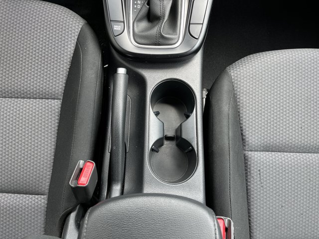 Vehicle image 14 of 43