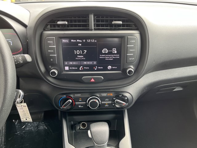 Vehicle image 12 of 43