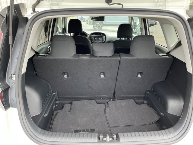 Vehicle image 6 of 43
