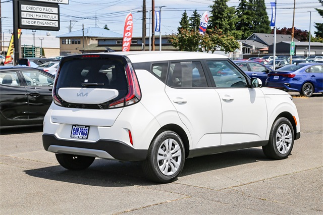 Vehicle image 5 of 26