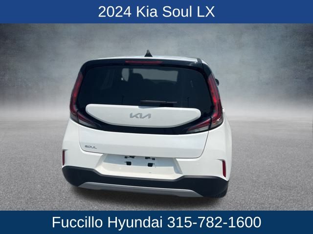 Vehicle image 6 of 21