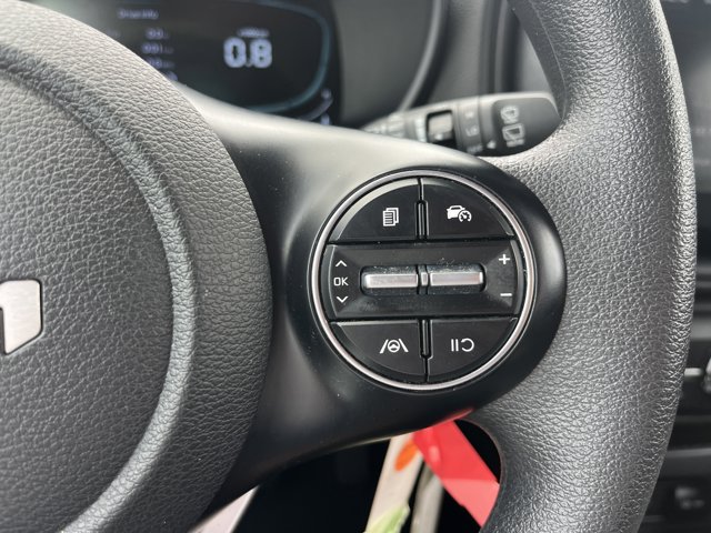 Vehicle image 12 of 15