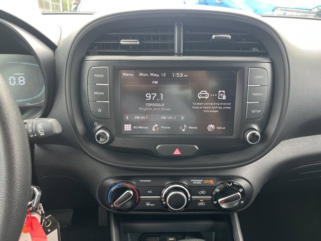 Vehicle image 14 of 15