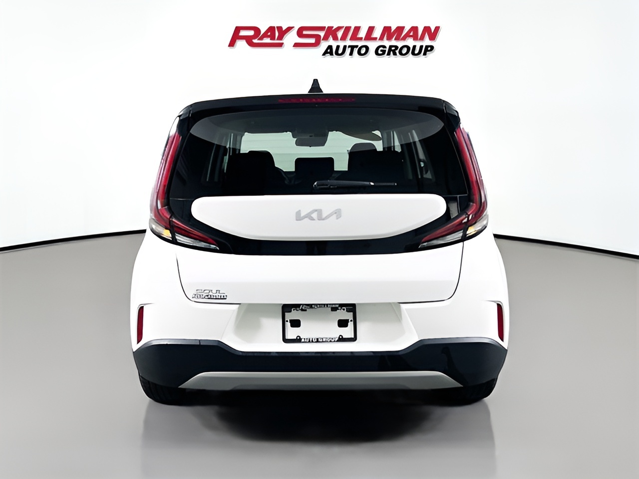 Vehicle image 42 of 44