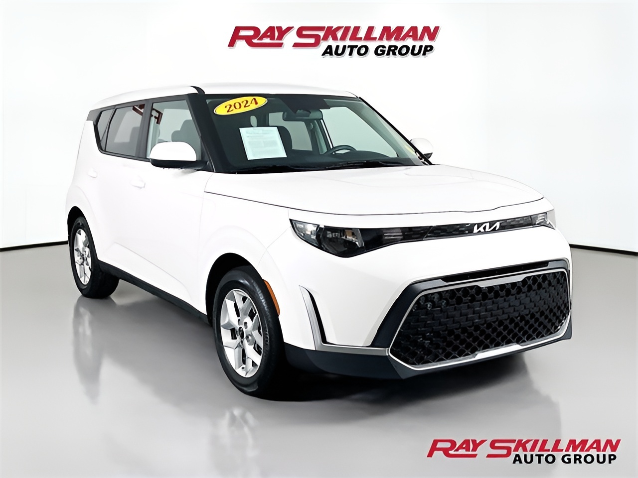 Vehicle image 39 of 44