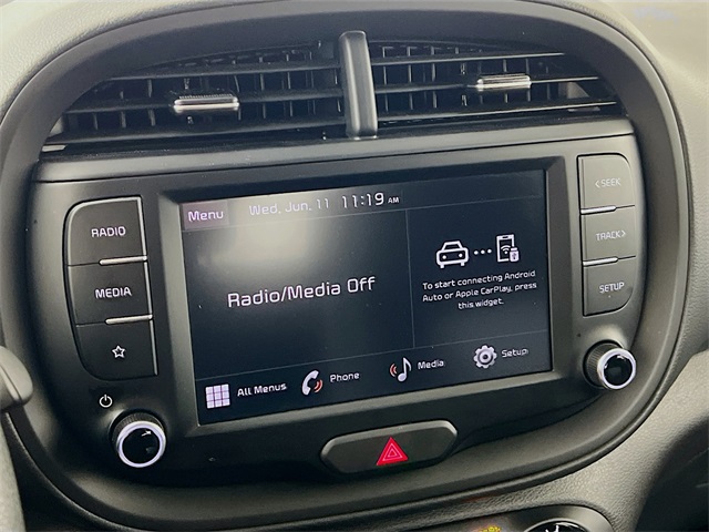 Vehicle image 16 of 44