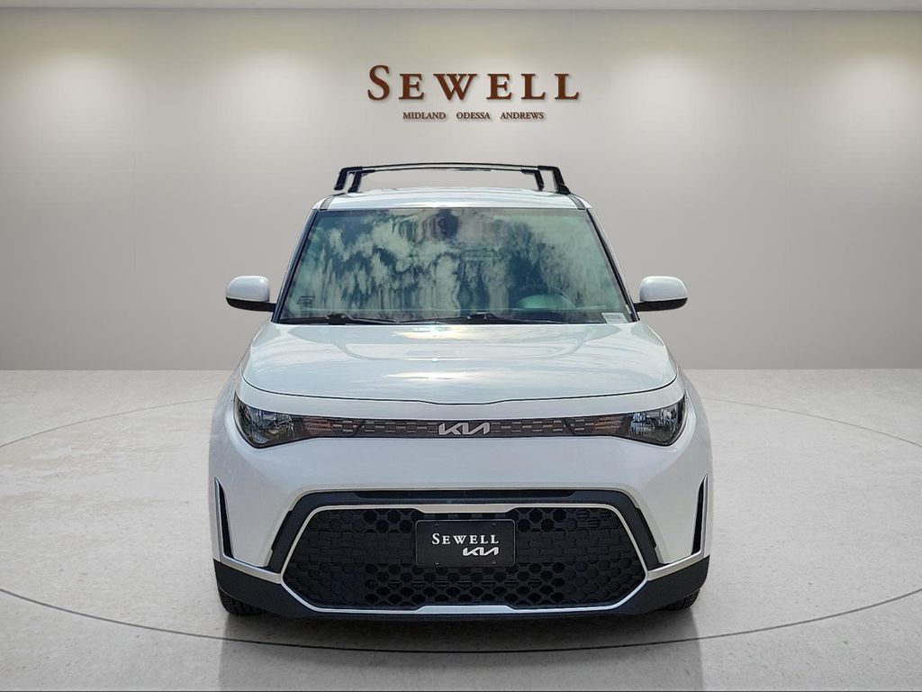 2024 Kia Soul S Image 2 of 20