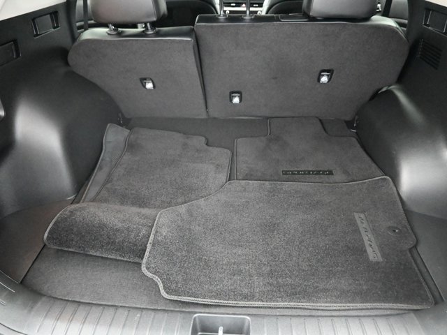 Vehicle image 34 of 41