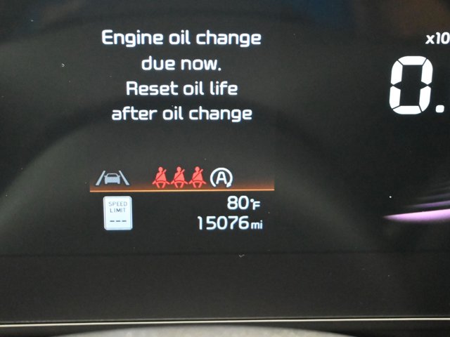 Vehicle image 40 of 41