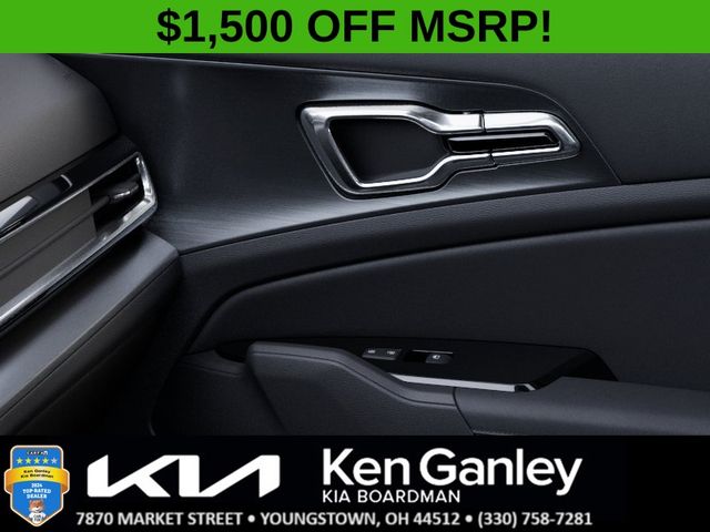 Vehicle image 26 of 28