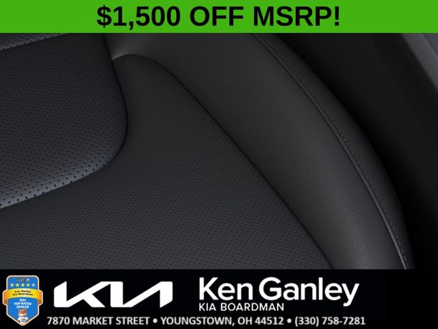 Vehicle image 25 of 28