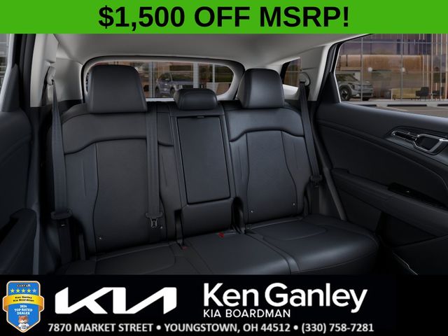 Vehicle image 17 of 28