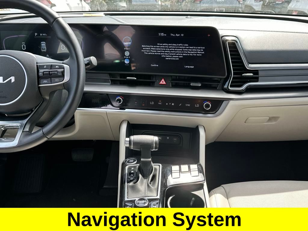 Vehicle image 10 of 21