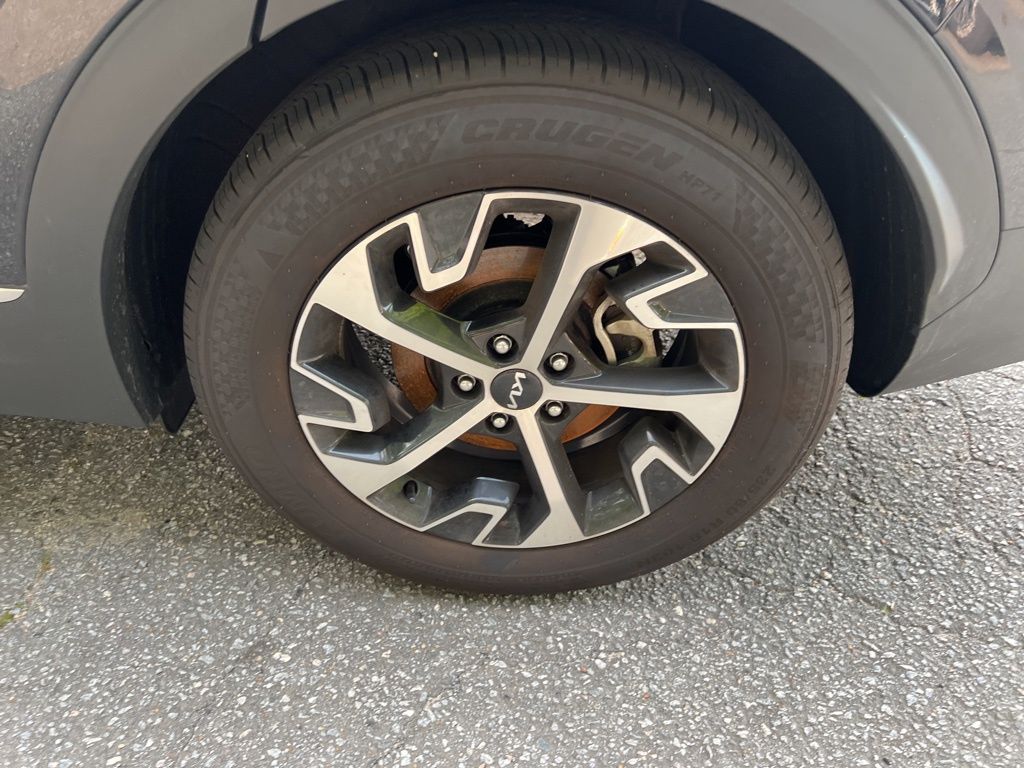 Vehicle image 20 of 20