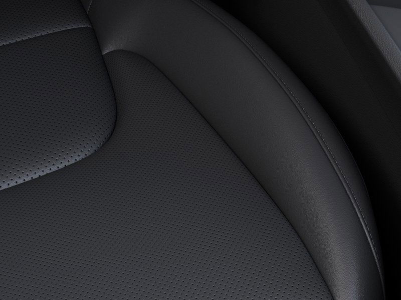 Vehicle image 25 of 28