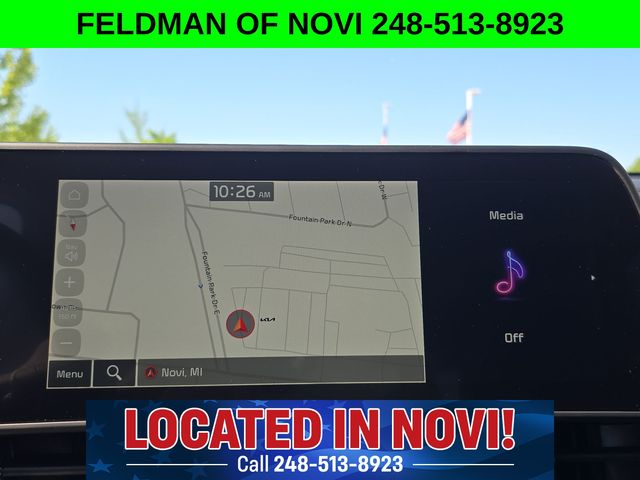 Vehicle image 16 of 28