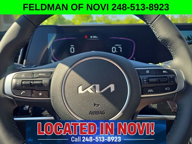 Vehicle image 28 of 28