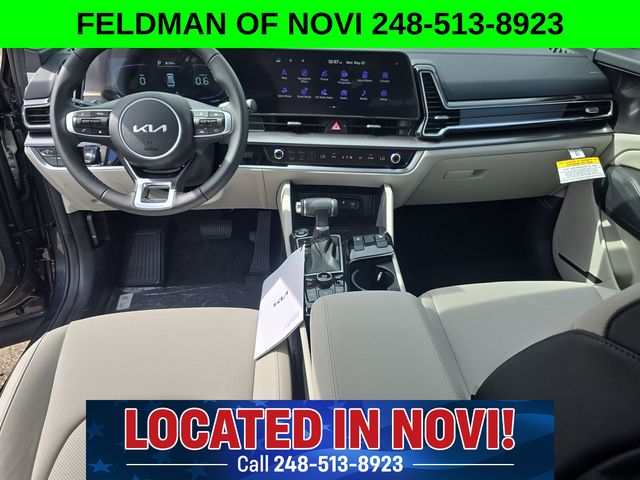 Vehicle image 12 of 28