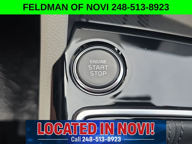 Vehicle image 22 of 28