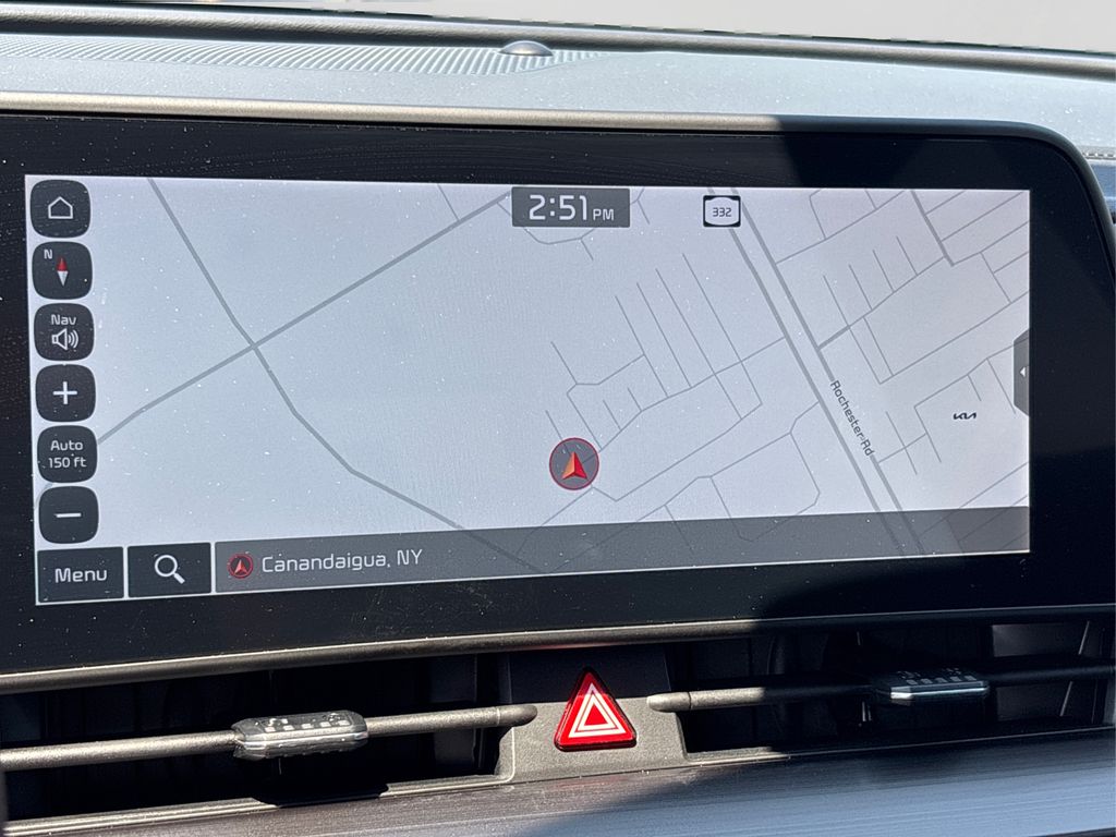 Vehicle image 27 of 49